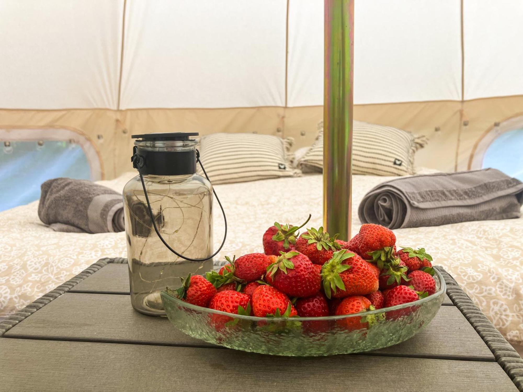 Mazury Glamping Kruklanki Polana Zyczen Hotel Exterior photo